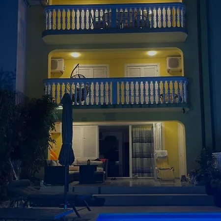 Ferienapartment In Strandnaehe, Mit Balkon Und Meerblick * Novi Vinodolski