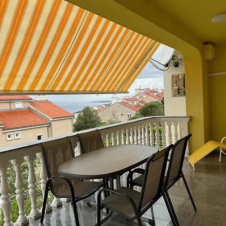 Apartamento Ferienapartment In Strandnaehe, Mit Balkon Und Meerblick Novi Vinodolski